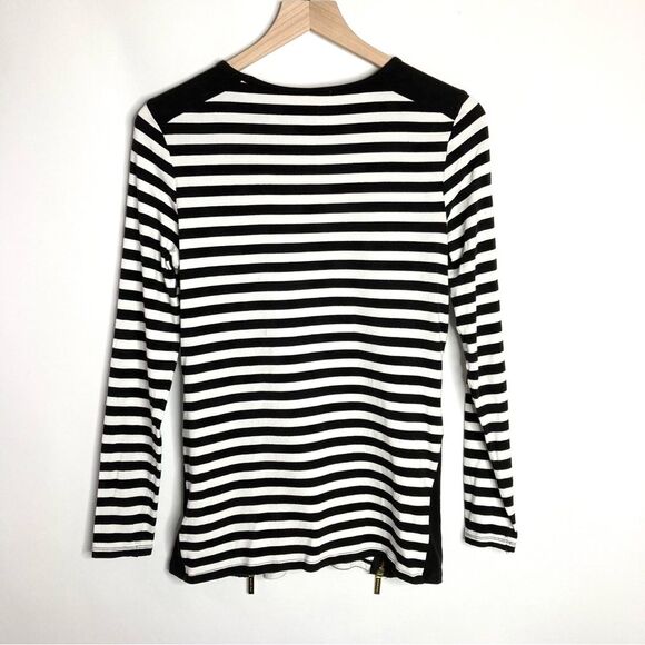 MICHAEL Michael Kors Black and White Striped Zipper Accent Top Small - Picture 2 of 9